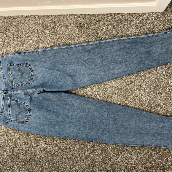 Levi's Blue Denim Jeans - Picture 3 of 3